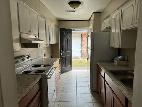 Photo - 13615 Goodwood Blvd House