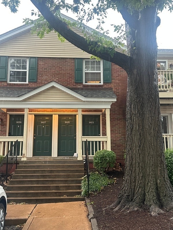 Building Photo - 9123 N Swan Cir Rental