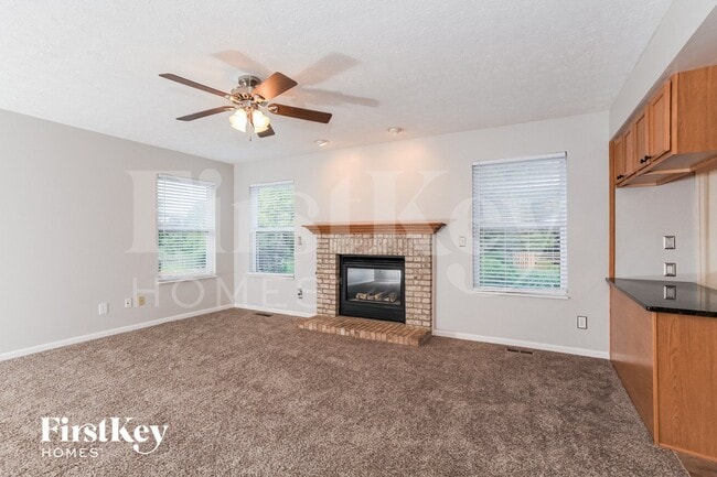 Photo - 6278 Maple Grove