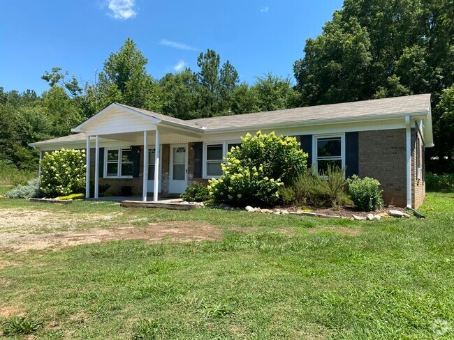 Building Photo - 421 Faucette Mill Rd. Unit A Rental