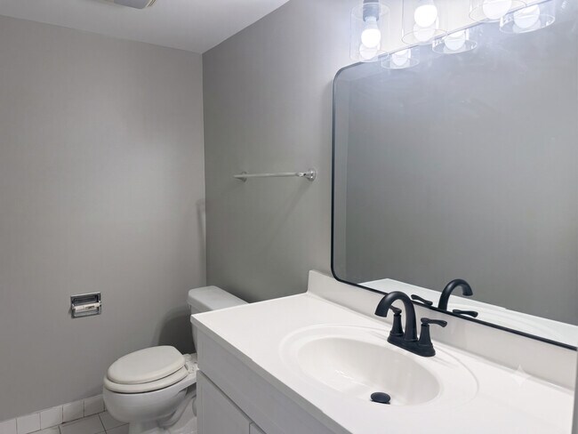 124 E Bailey Rd Unit A