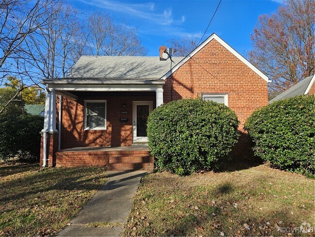 Building Photo - 1400 Williamsburg Rd Rental