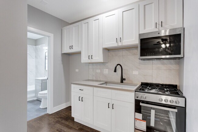 Photo - 8022 S Ellis Ave Unit 1B