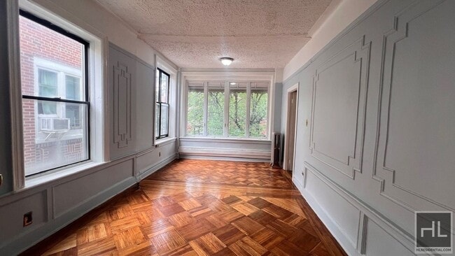 Photo - 593 Miller Ave Unit 2F