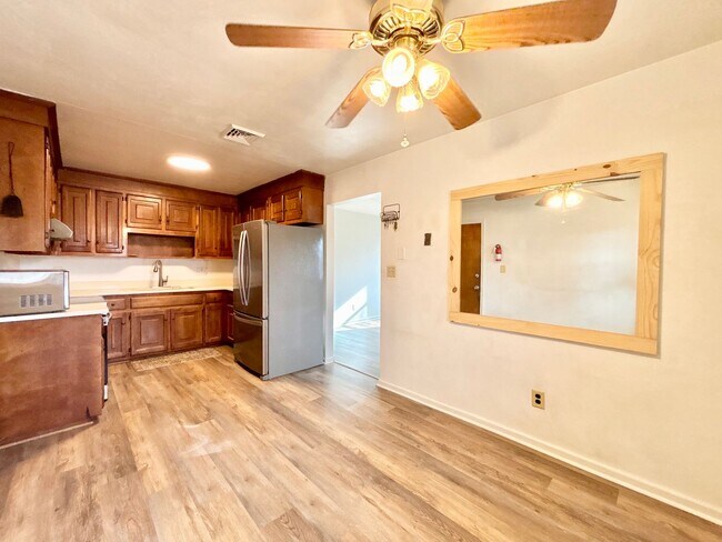 Photo - Cozy Brick Ranch in Norfolk!