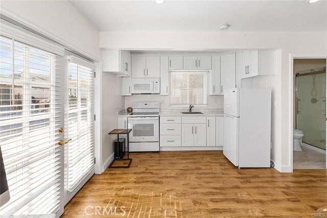 Building Photo - 8829 Sylmar Ave