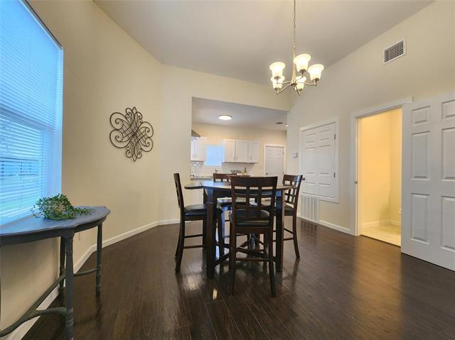Photo - 3112 Stonewall St