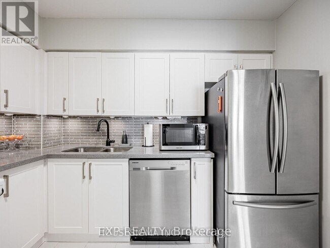 Photo - 39 Kimbercroft Ct Unité 703