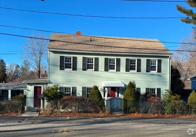 Building Photo - 469 Stevens St Rental