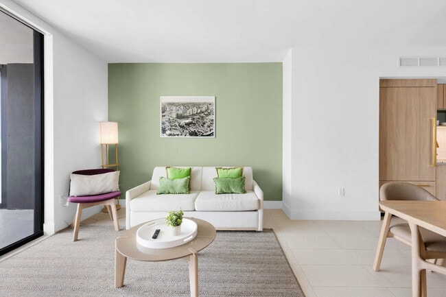 Photo - 601 NE 1st Ave Unit ID1227491P