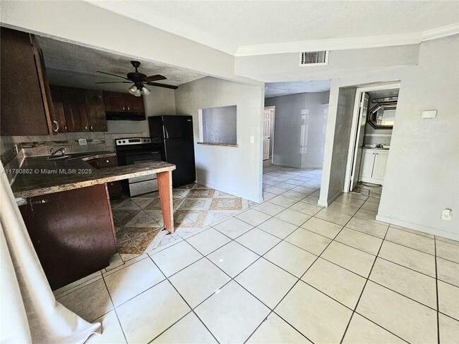 Building Photo - 2629 NW 60th Way Rental