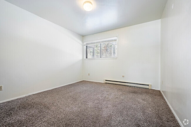 2BR, 1BA - 950SF - Bedroom - Forest View Apartments