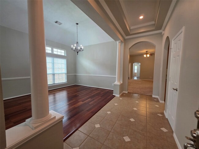 Photo - 5218 Cottonwood Creek Ln