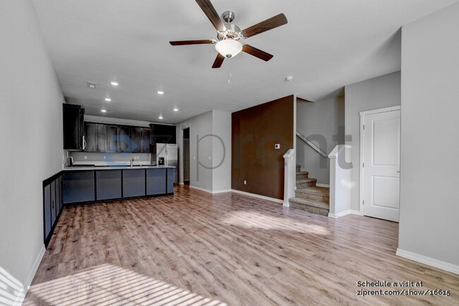 Photo - 15208 NE 70th St Townhome