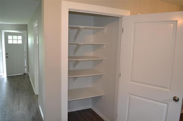 Photo - 701 E Main St