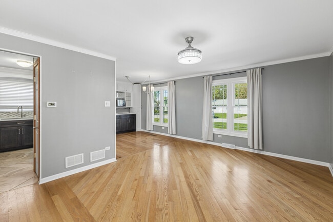 Photo - 16805 Hilltop Ave