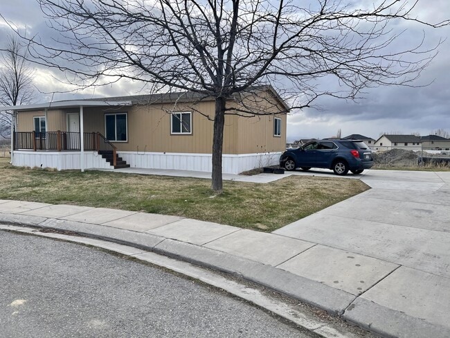 Photo - 1900 S 1100 W