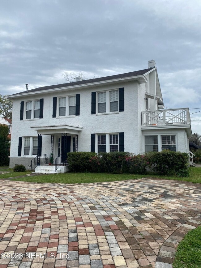 Building Photo - 1279 Belmont Terrace Unit 4