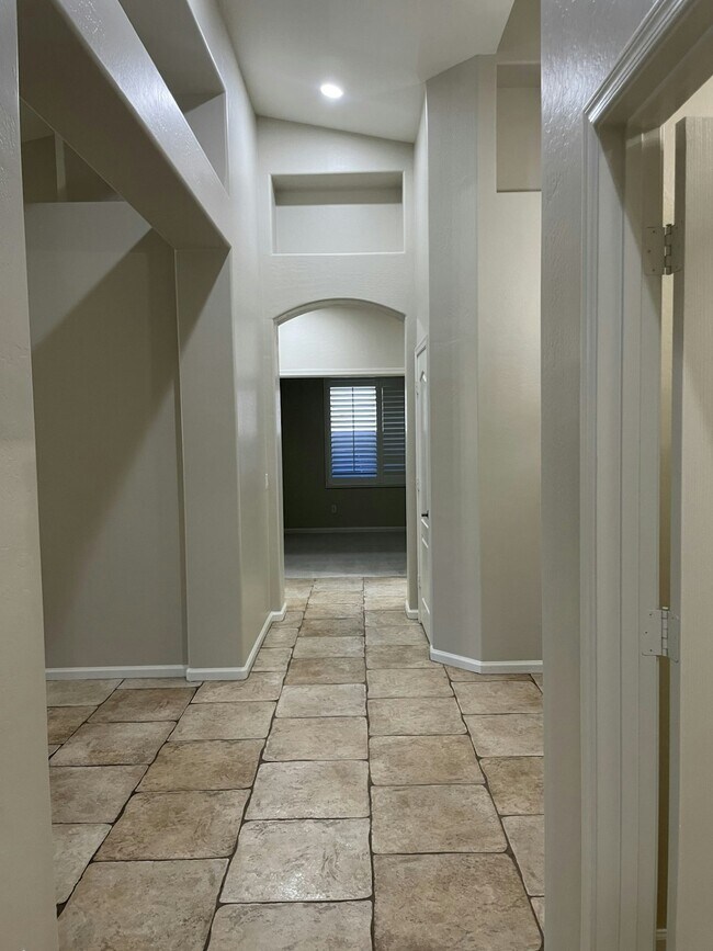 Photo - 2150 S Boulder Ct