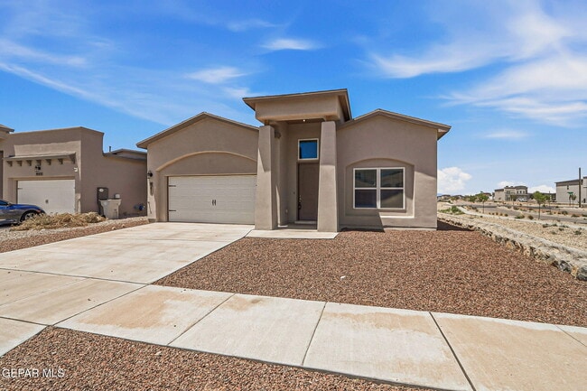 Photo - 941 Aqueduct Ave