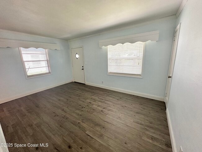 Photo - 350 Vesta Cir