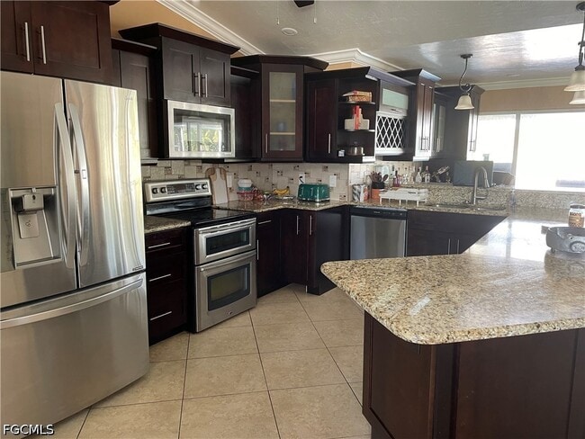 Photo - 531 SW 39th Terrace