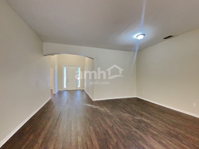 Photo - 20052 Bluff Oak Blvd