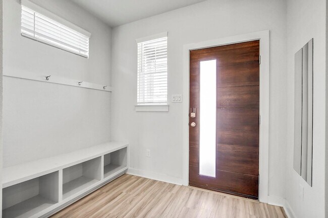 Photo - 223 Garner Dr