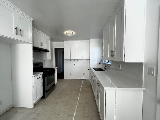 Building Photo - 225 E Ada Ave Rental