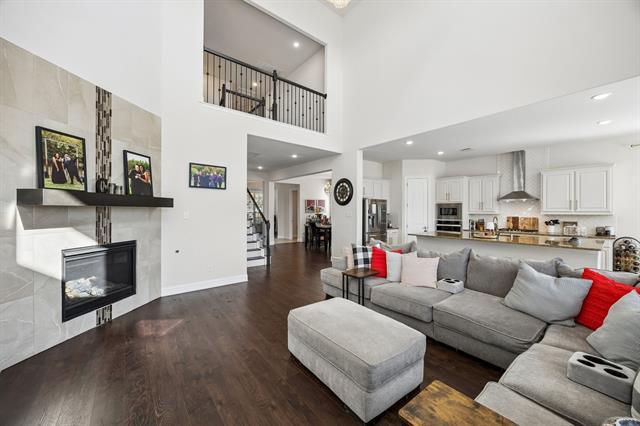 Photo - 604 Shoreline Ridge Dr