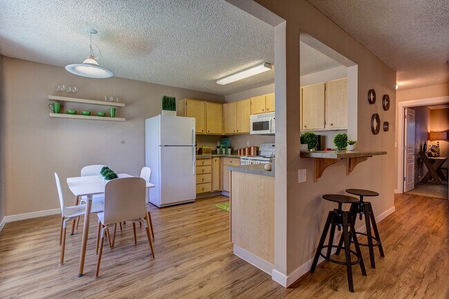 Commons at Timber Creek Apartments