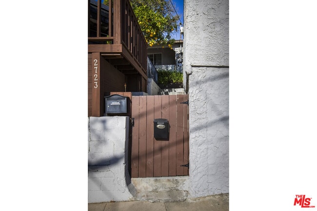 Photo - 2723 Ballard St