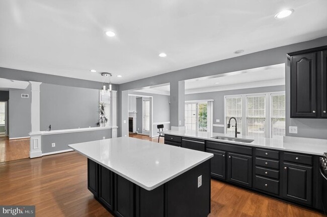 Photo - 6401 Abingdon Pl