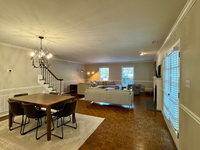 Photo - Fully Furnished 2 BR Townhouse in Chapel Hill – Utilities Included!