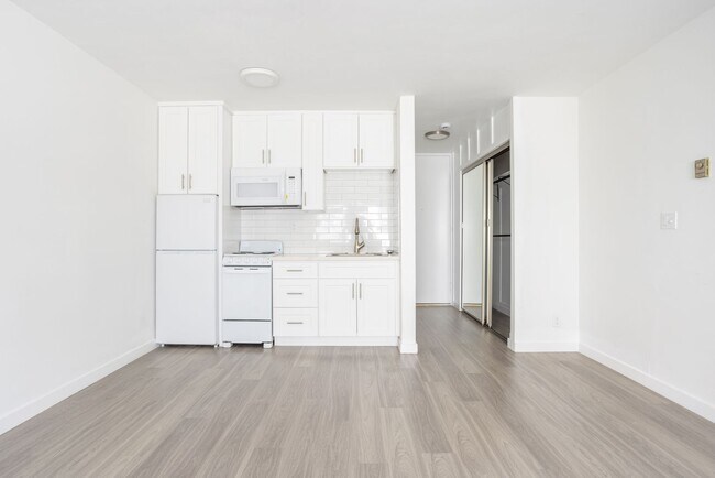 Larrabee Square Apartments
