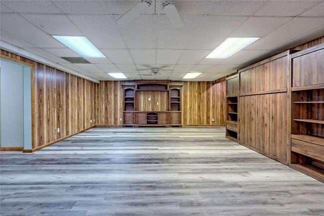 28 Coon Tail Rd