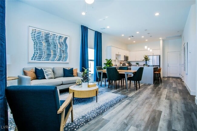 Photo - 10148 Delighted Sky Wy Townhome