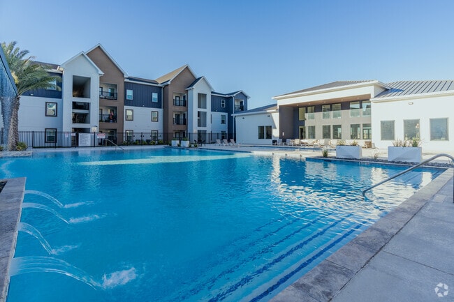 Área de la piscina - The Alexander