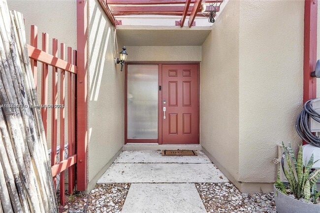 Photo - 1281 W Fairway Rd