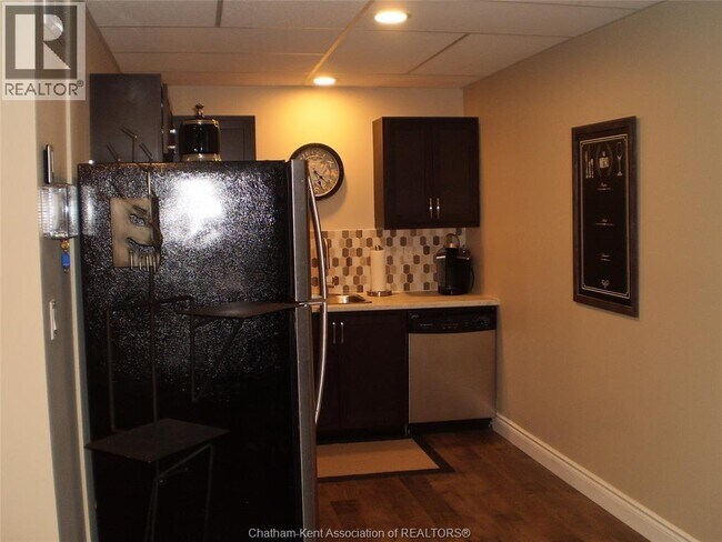 Photo - 601 Grand Ave E