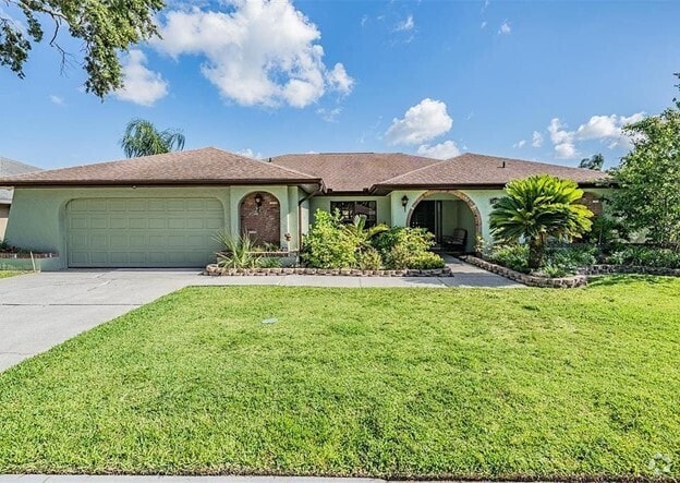 Building Photo - 14169 Fennsbury Dr Rental