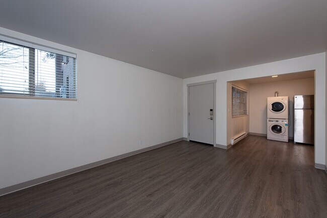 Photo - 6714 Greenwood Ave N Unidad 2