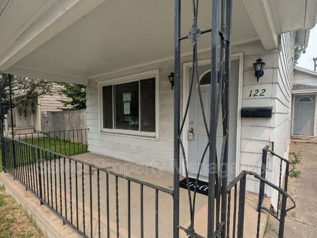 Photo - 122 W Creighton Ave