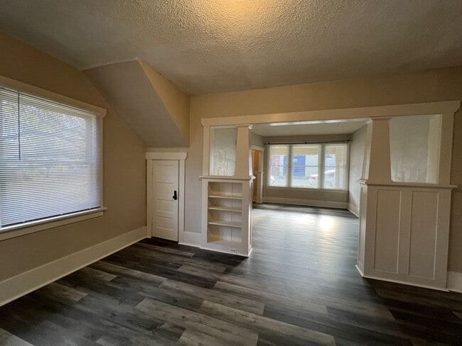 Photo - H301 Unit 301