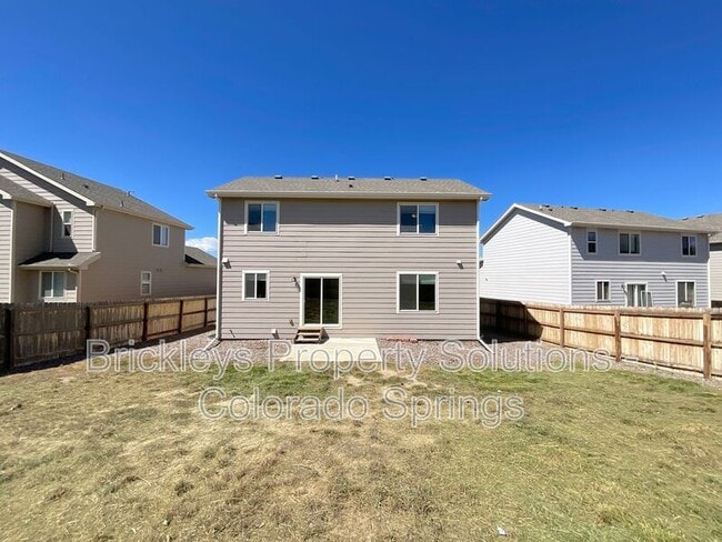 6523 Lamine Dr