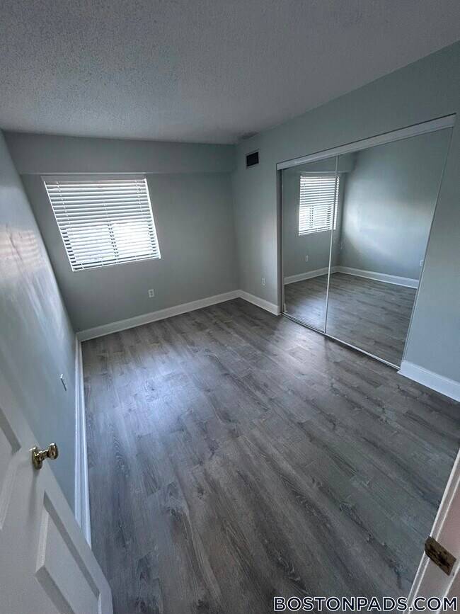 Photo - 15 N Beacon St Unit 803