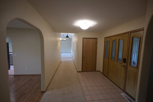 Photo - Single level, 3+ bed 3 bath, 2,932 sf home on 1.23 acres in Sequim