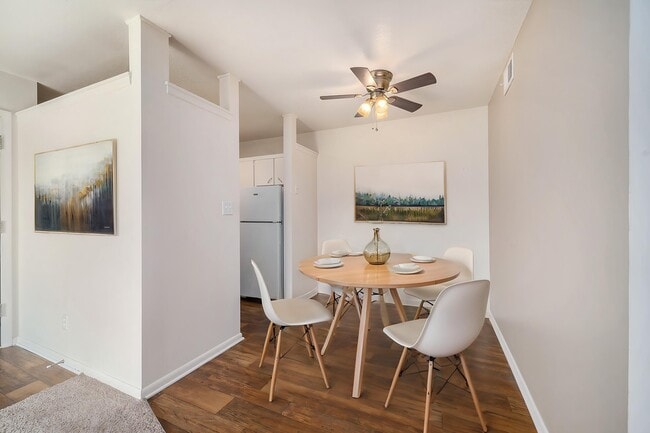 Blue Springs Apartments