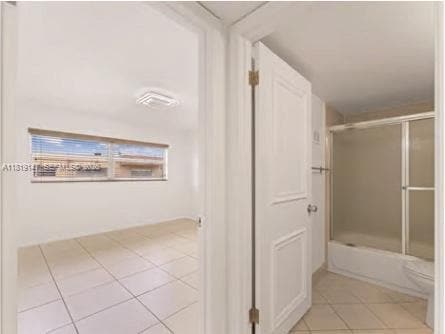 Photo - 401 NW 72nd Ave Unidad 408-C