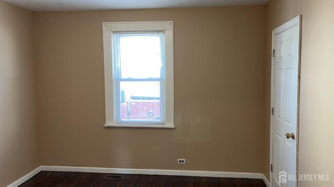 Photo - 60 Heald St Unit F 1